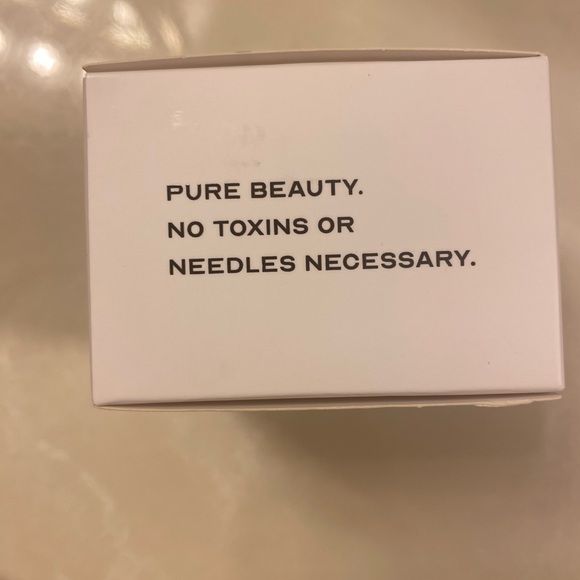 Notox Anti-aging cream by The Cleanest Lab - Picture 2 of 4